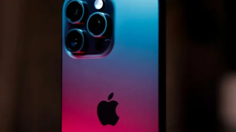 Apple May Ditch Titanium for iPhone 17 Pro, Switch to Glass and Aluminium